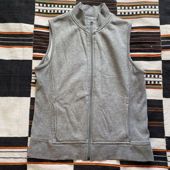 L.L. Bean 90’s Gray Sweater Vest. Zip Up. Pockets Inside/out. Size Small. Cotton - Picture 8 of 16